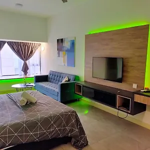 Imperio Bathtub At Town-near Jonker Street Apartment Malacca